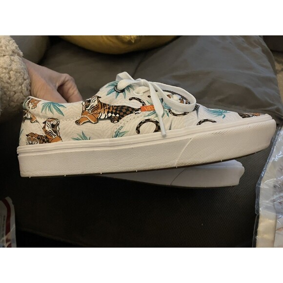 Vans X Project Cat Era Discovery Comfycush Tigers Shoes Womens 6.5 Jungle Cats - Picture 4 of 7